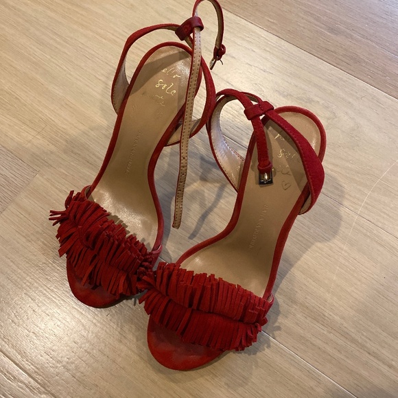 Red sandals - Picture 1 of 3